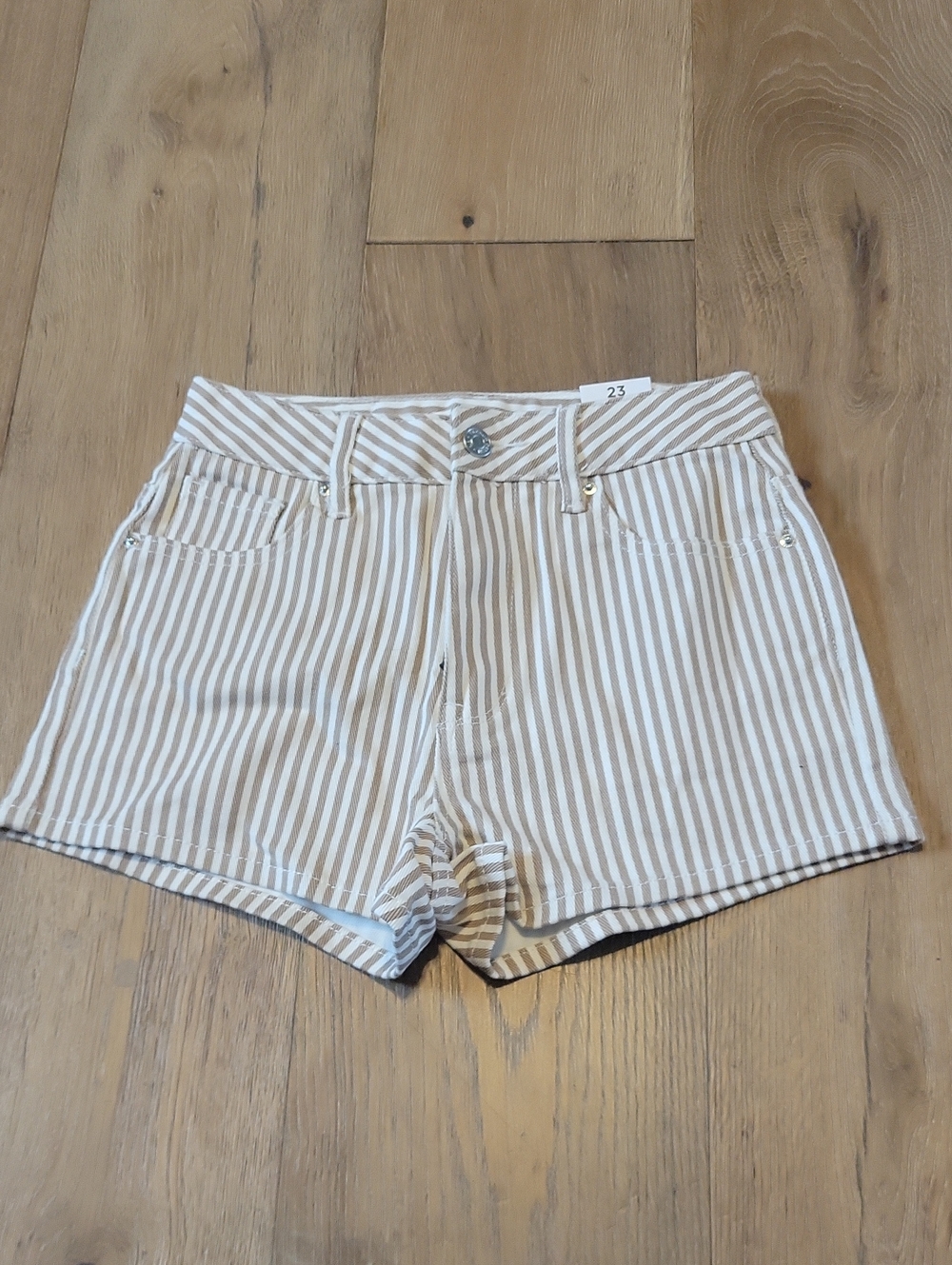 NWT PacSun Beige & White Striped High-Rise Jean Shorts SIZE  23